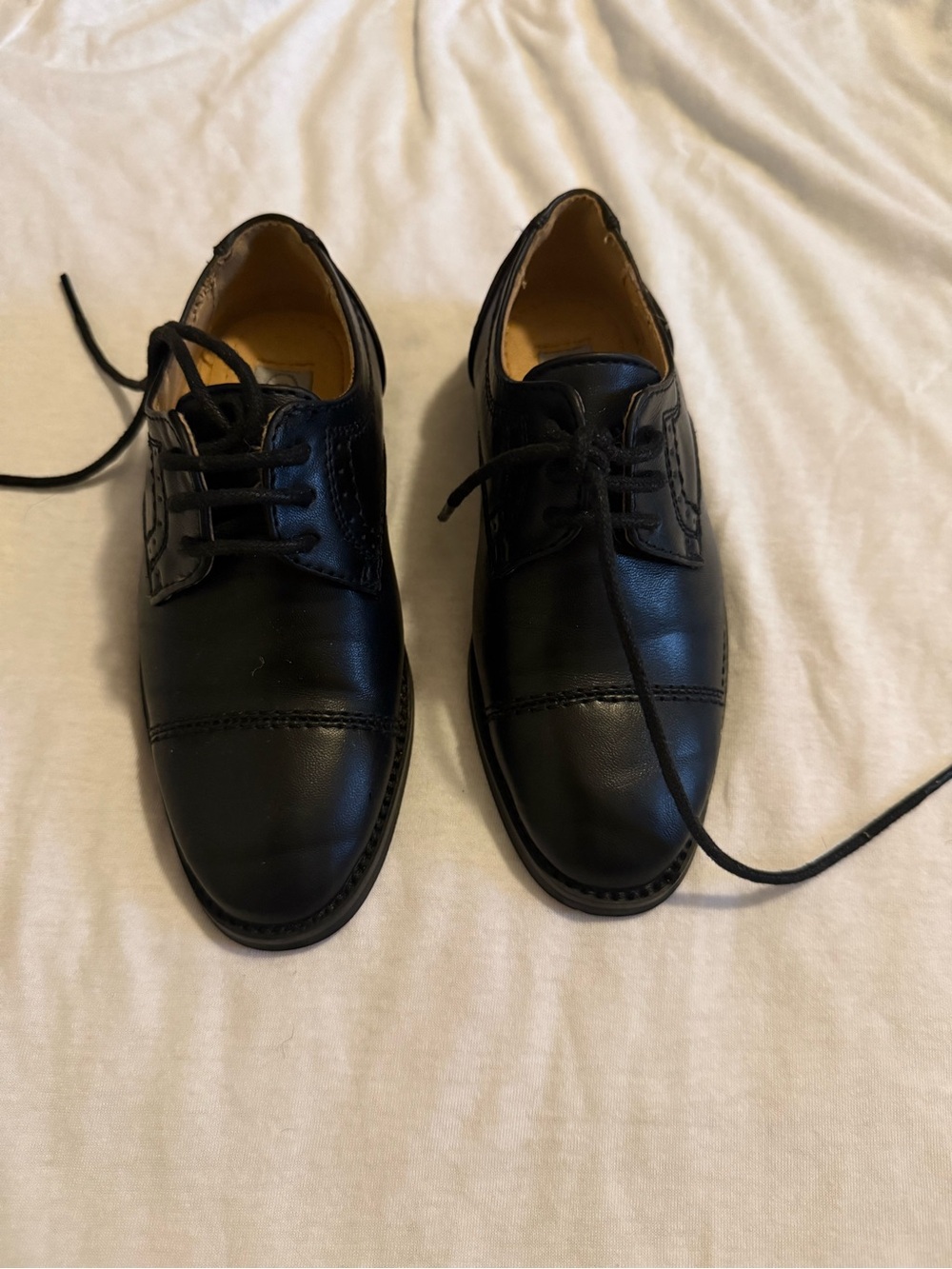 Men's Black Leather Cap-Toe Derby Shoes